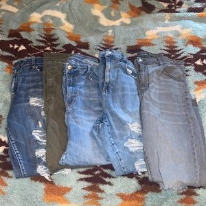 Bundle of 5 AE jeans